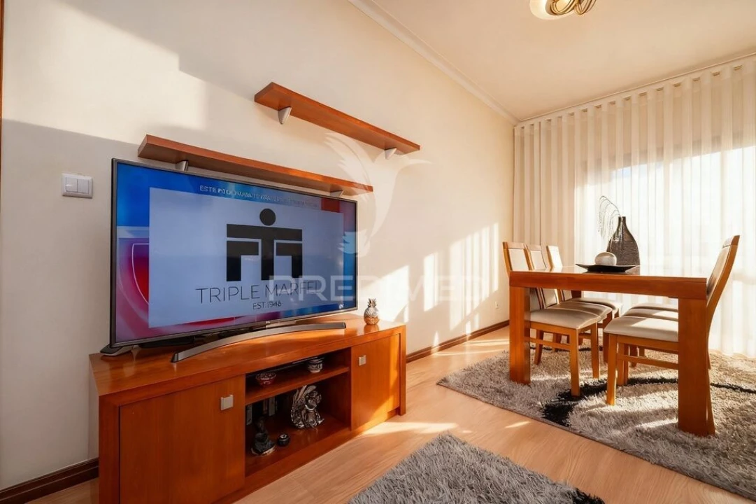 Apartamento T3 para Venda em Braga (Maximinos, Sé e Cividade) Foto 8