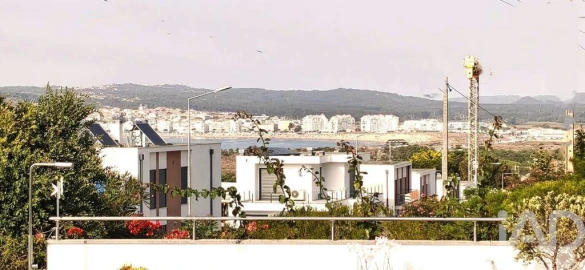 Moradia T4 para Venda em Tornada e Salir do Porto