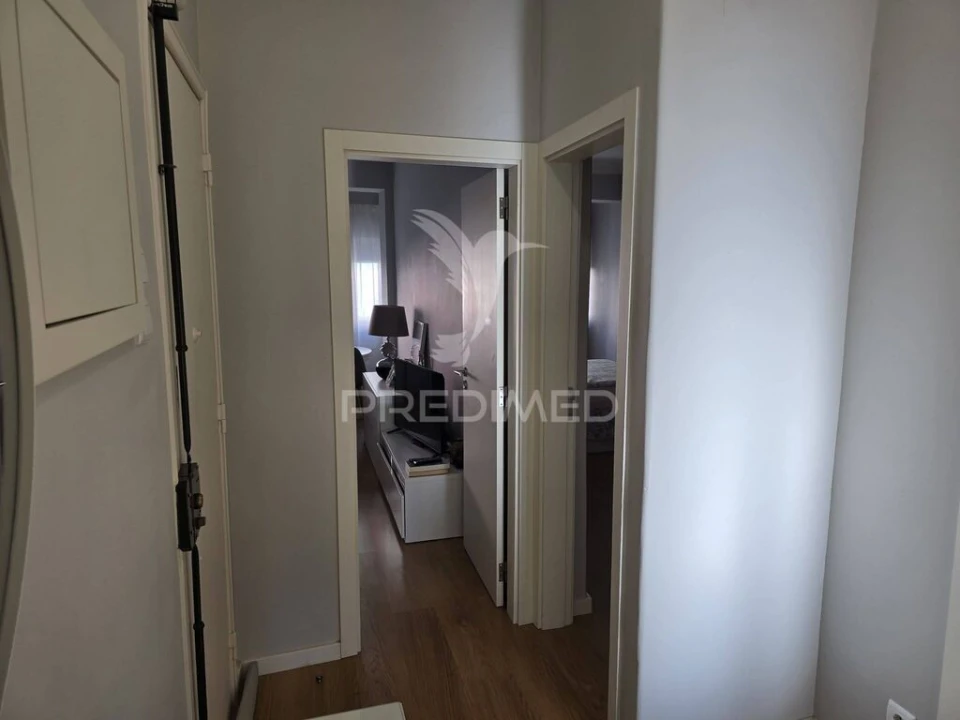 Apartamento T2 para Venda em Queluz e Belas Foto 16