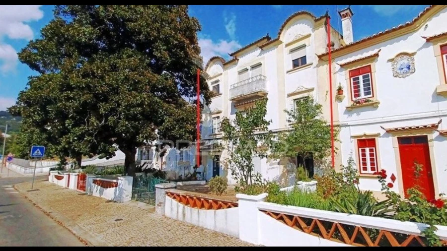 Moradia T8 para Venda em Ribeira de Nisa e Carreiras