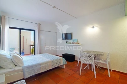 Apartamento para Venda em Albufeira e Olhos de Água