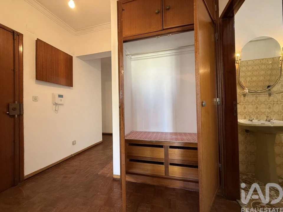 Apartamento T3 para Venda em Corroios Foto 21
