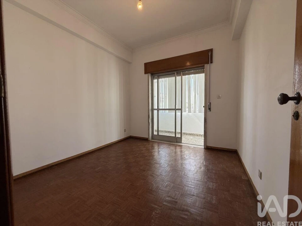 Apartamento T3 para Venda em Corroios Foto 7