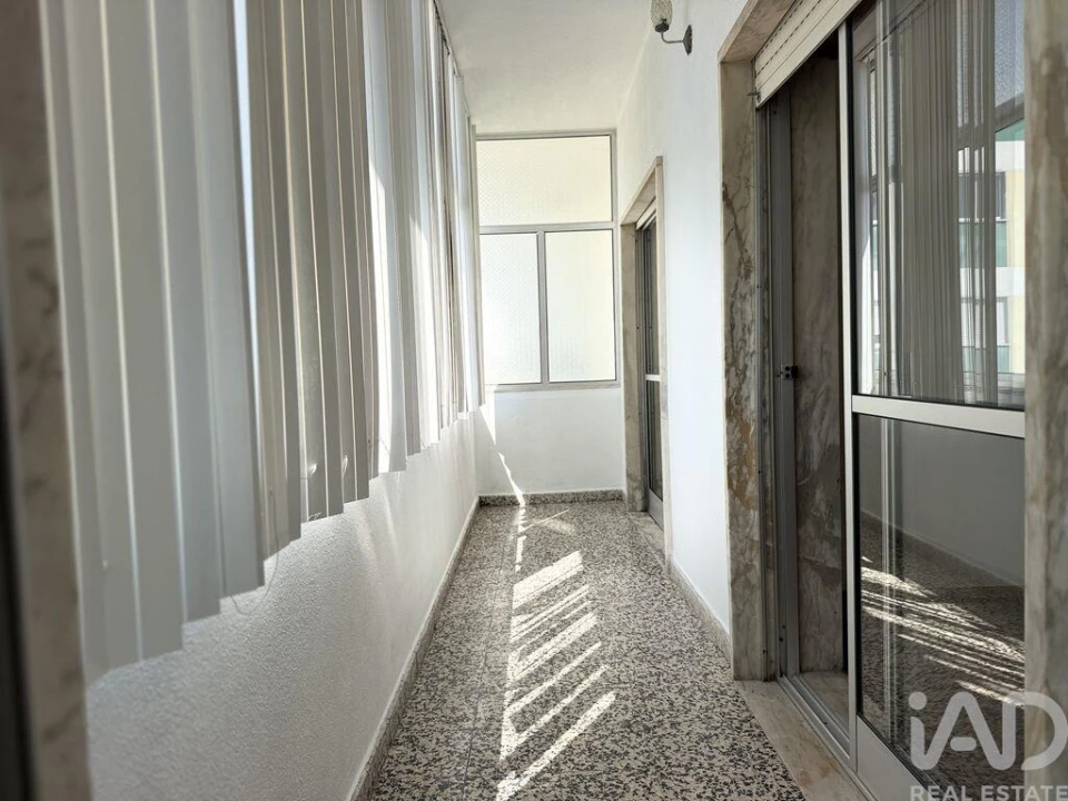 Apartamento T3 para Venda em Corroios Foto 12