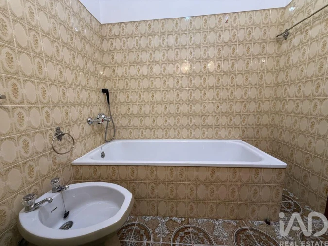Apartamento T3 para Venda em Corroios Foto 24