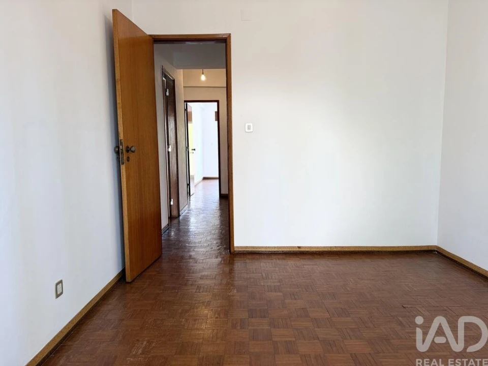 Apartamento T3 para Venda em Corroios Foto 14