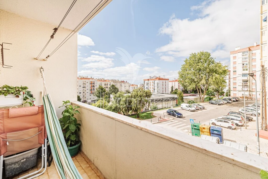 Apartamento T3 para Venda em Massamá e Monte Abraão Foto 6