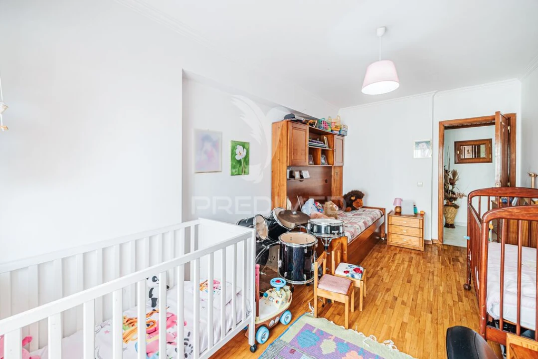 Apartamento T3 para Venda em Massamá e Monte Abraão Foto 20