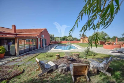 Quinta T4 para Venda em São Cristovão