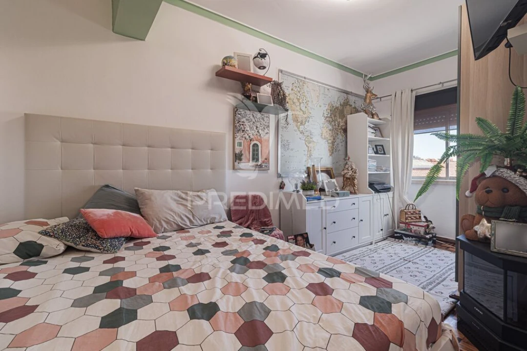 Apartamento T2 para Venda em Amora Foto 14