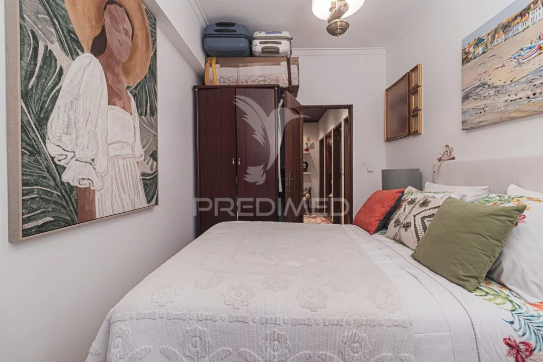 Apartamento T2 para Venda em Amora Foto 13