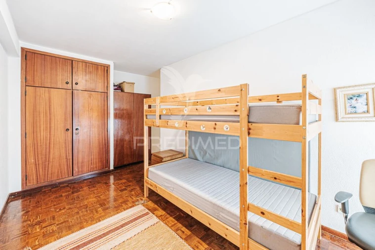 Apartamento T2 para Venda em Queluz e Belas Foto 13