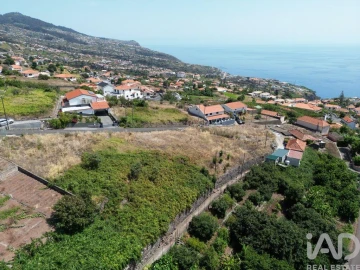 Terreno para Venda em Estreito da Calheta
