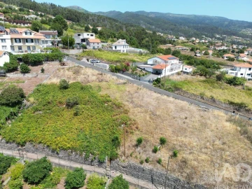 Terreno para Venda em Estreito da Calheta