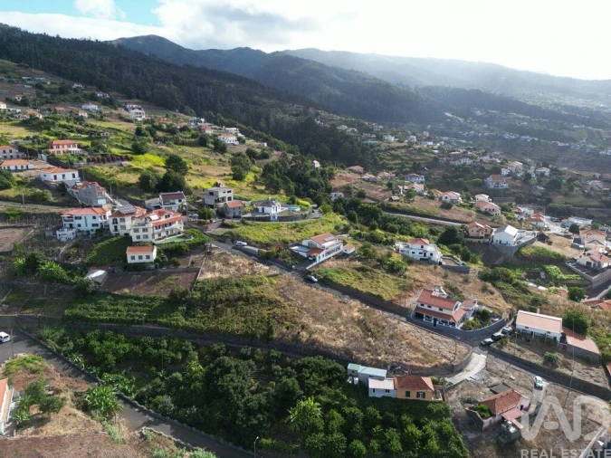 Terreno para Venda em Estreito da Calheta Foto 6