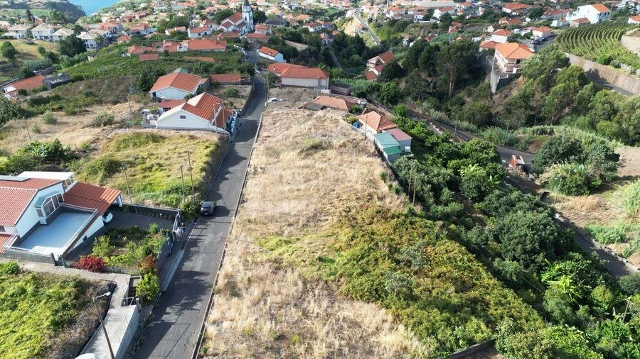 Terreno para Venda em Estreito da Calheta