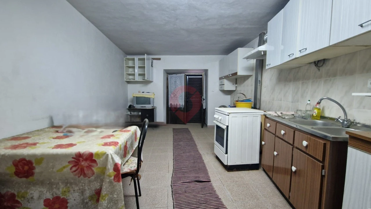 Moradia T2 para Venda em Cristoval Foto 2