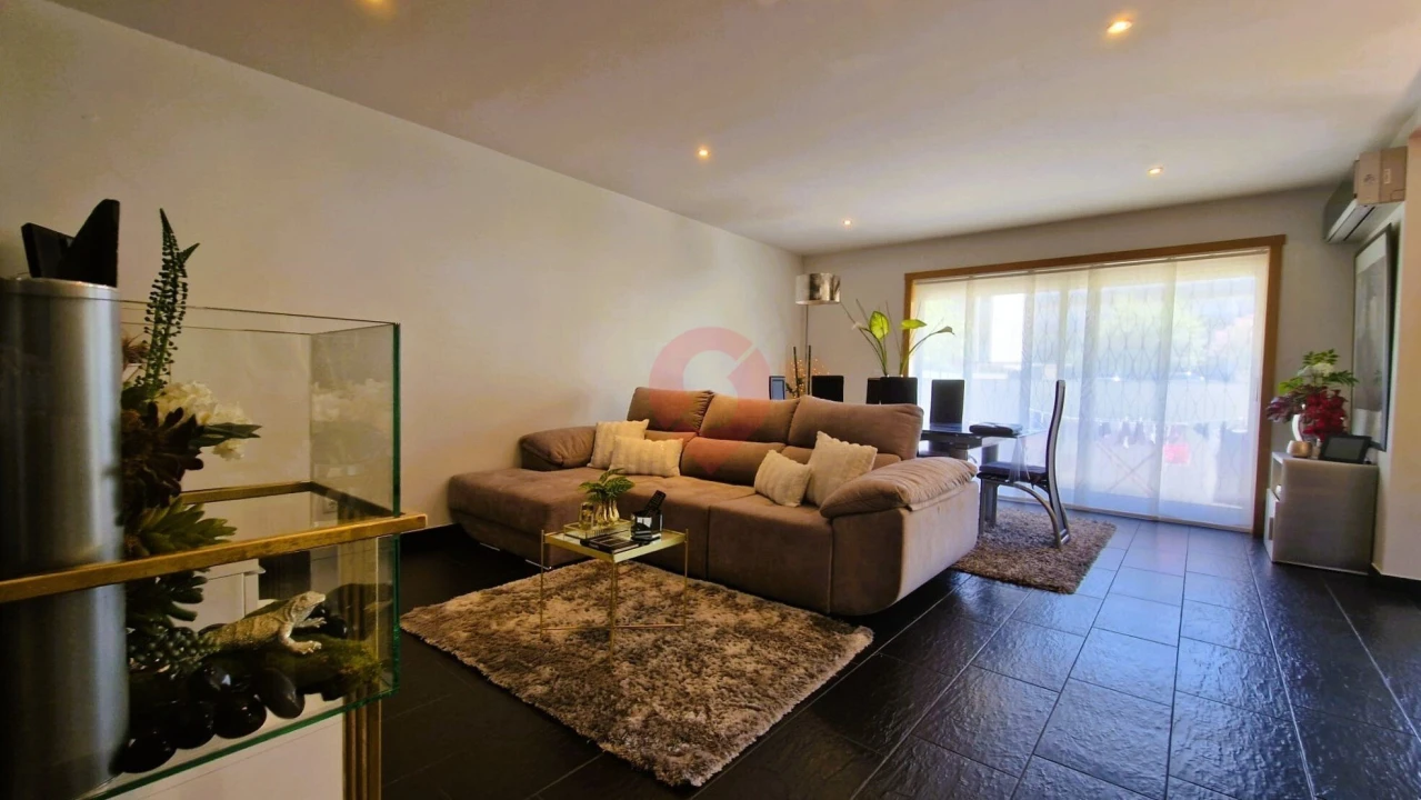 Apartamento T3 para Venda em Monção e Troviscoso Foto 1