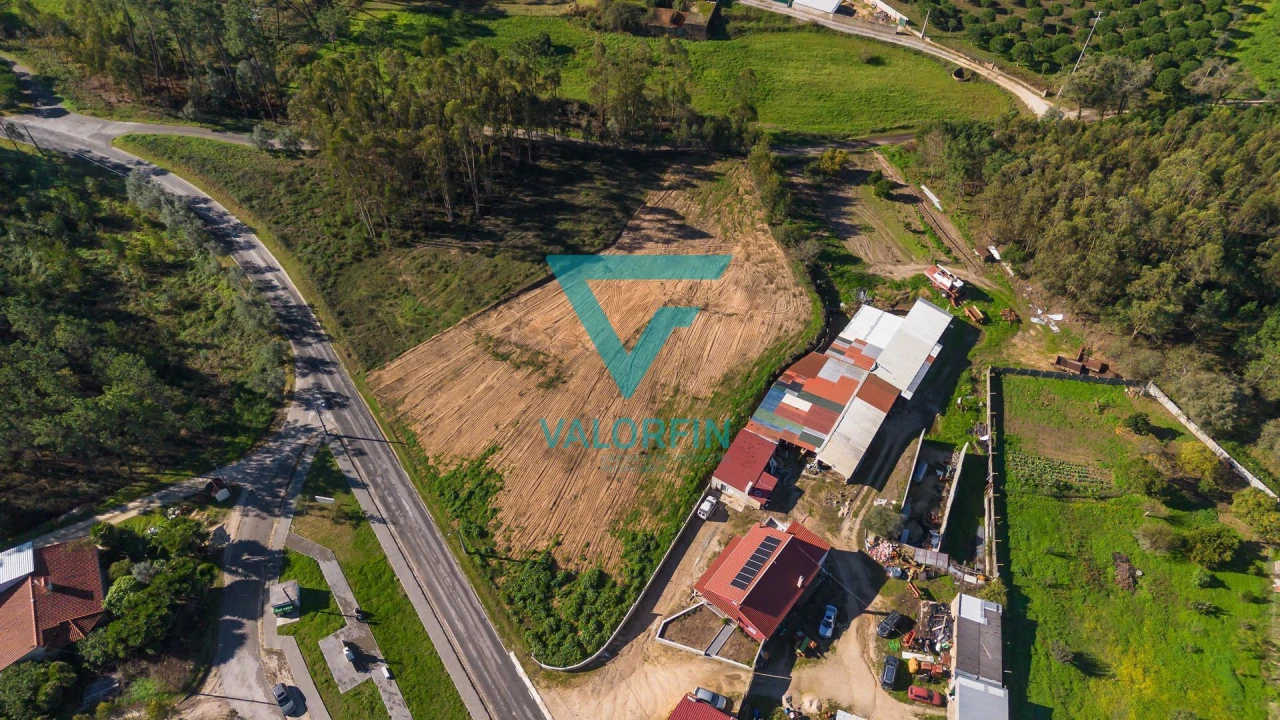 Terreno para Venda em Souto da Carpalhosa e Ortigosa Foto 3