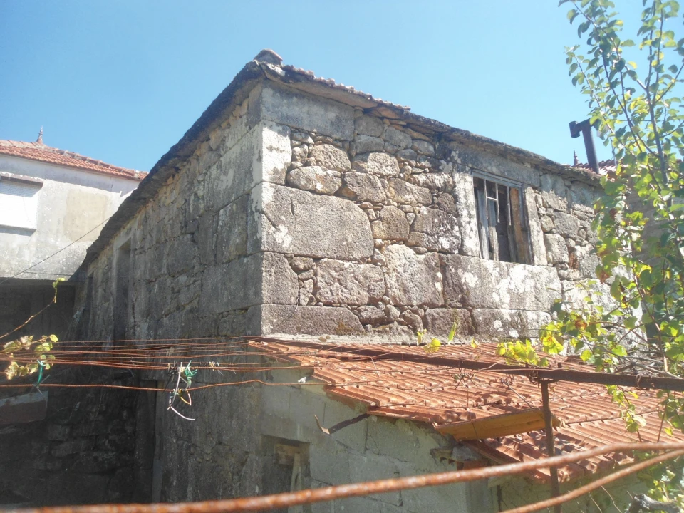 Moradia T3 para Venda em Covas Foto 2