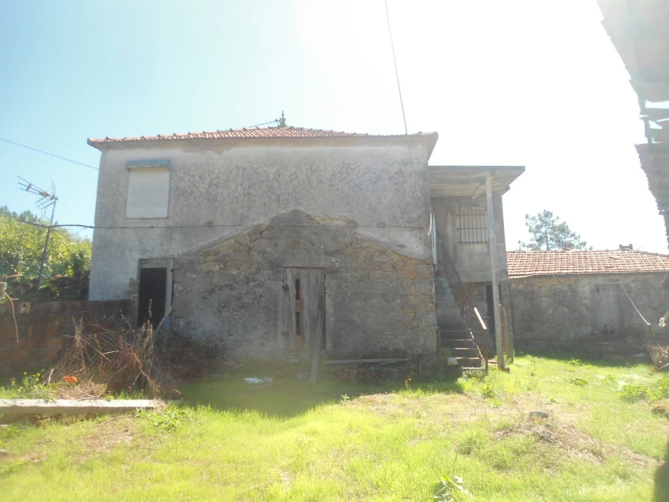 Moradia T3 para Venda em Covas Foto 3
