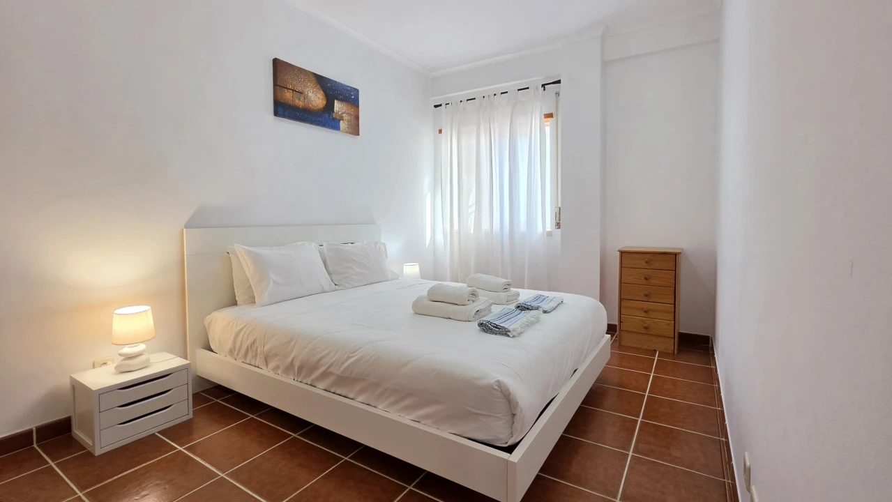 Apartamento T2 para Venda em Atouguia da Baleia Foto 7