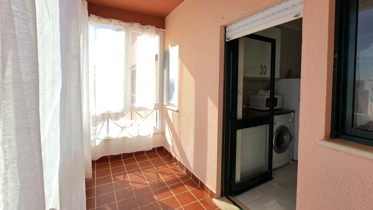 Apartamento T2 para Venda em Atouguia da Baleia Foto 13