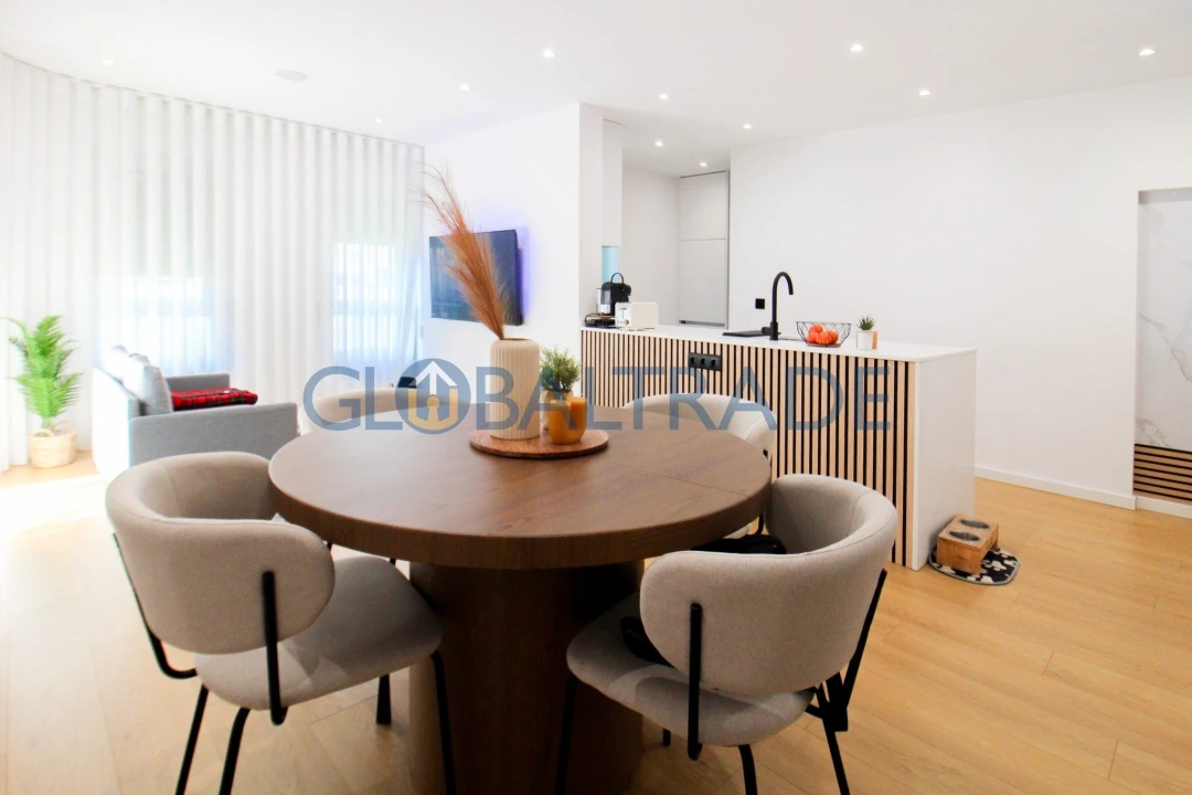 Apartamento T2 para Venda em Ermesinde Foto 5