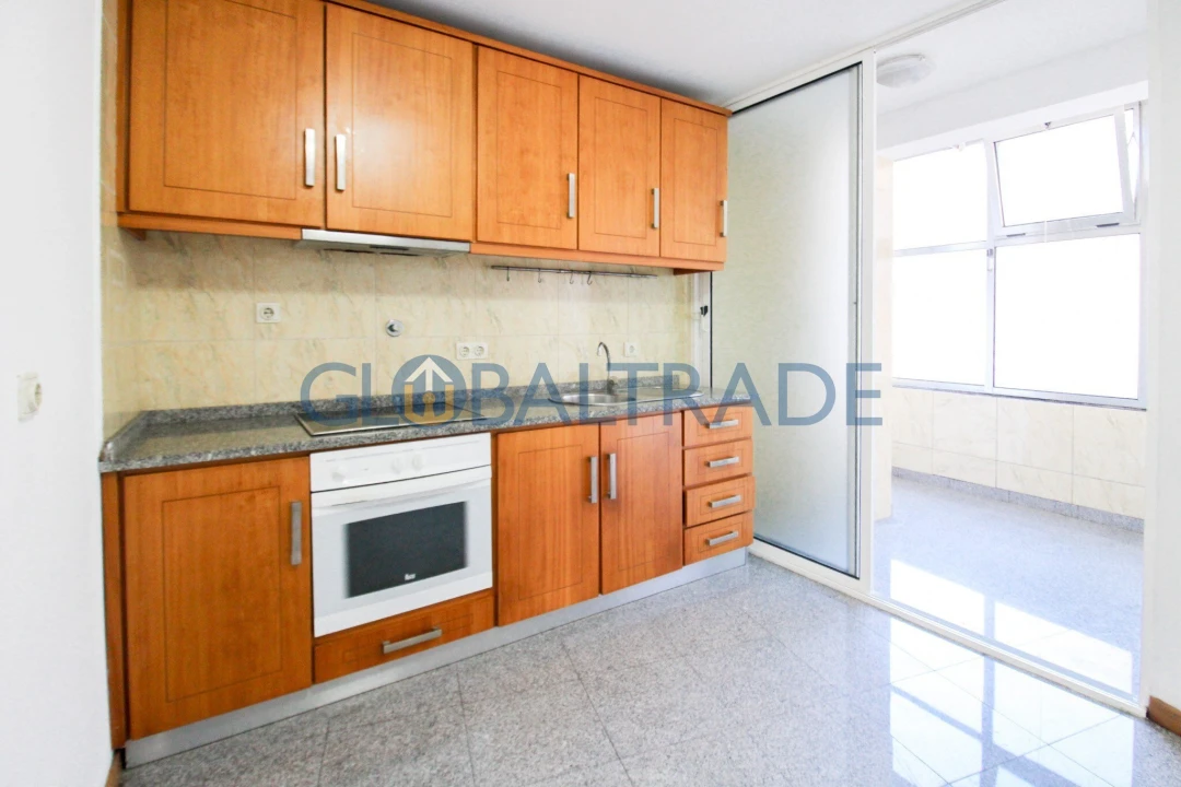 Apartamento T3 para Venda em Fânzeres e São Pedro da Cova Foto 12