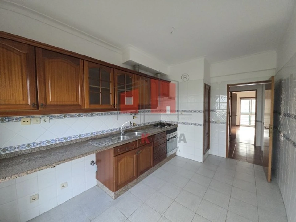 Apartamento T3 para Venda em Carregado e Cadafais Foto 3