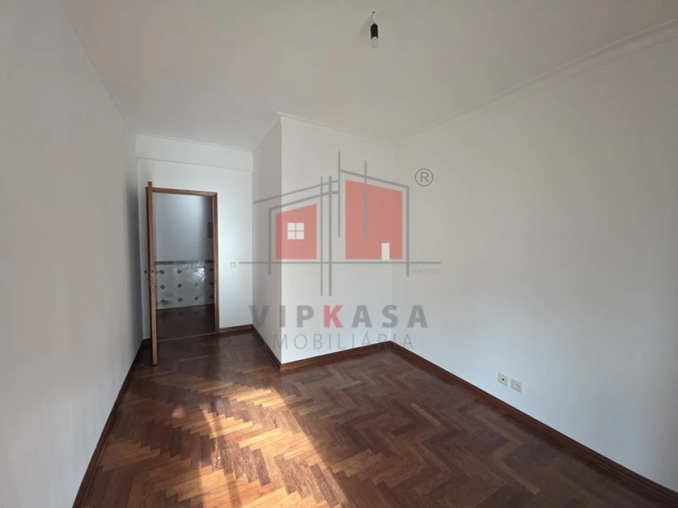 Apartamento T3 para Venda em Carregado e Cadafais Foto 7