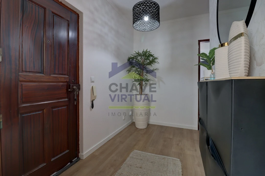 Apartamento T2 para Venda em Bombarral e Vale Covo Foto 11