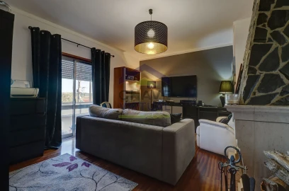 Apartamento T2 para Venda em Bombarral e Vale Covo