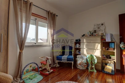 Apartamento T2 para Venda em Bombarral e Vale Covo