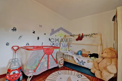 Apartamento T2 para Venda em Bombarral e Vale Covo