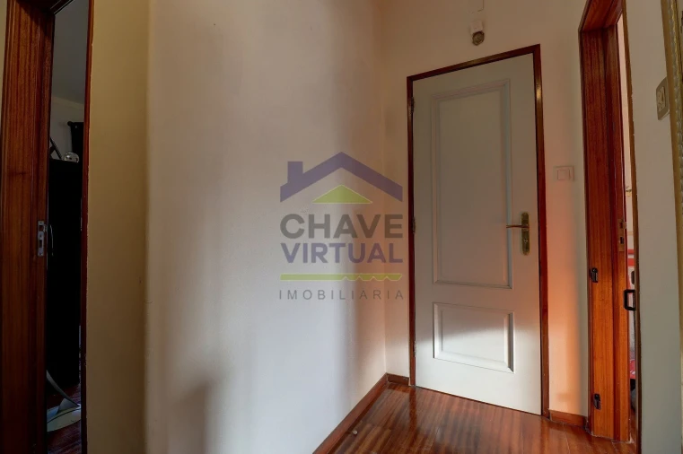 Apartamento T2 para Venda em Bombarral e Vale Covo Foto 20