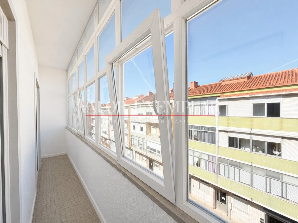 Apartamento T2 para Venda em Venteira Foto 10
