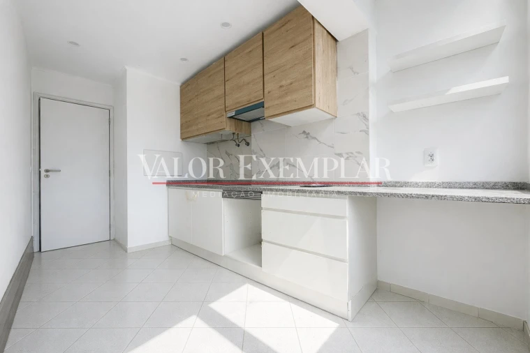 Apartamento T2 para Venda em Venteira Foto 5