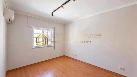 Moradia T3 para Venda em Azeitão (São Lourenço e São Simão)