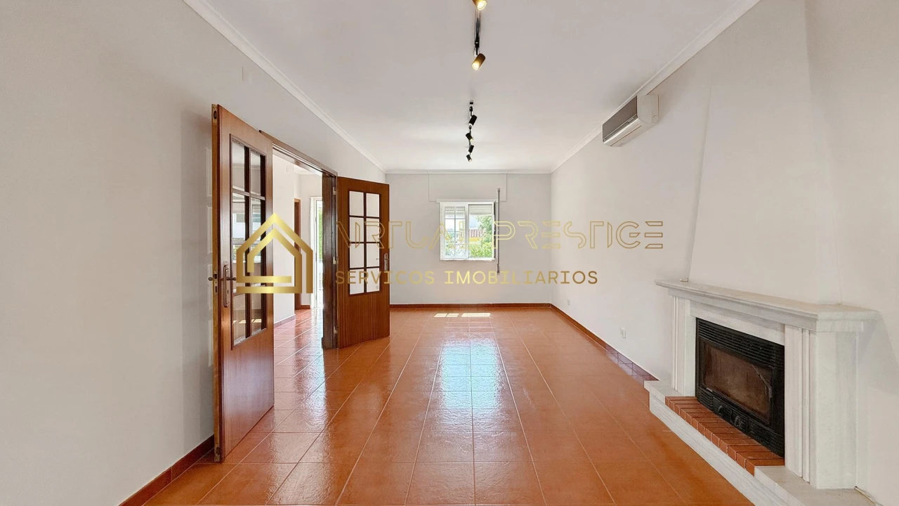 Moradia T3 para Venda em Azeitão (São Lourenço e São Simão) Foto 12