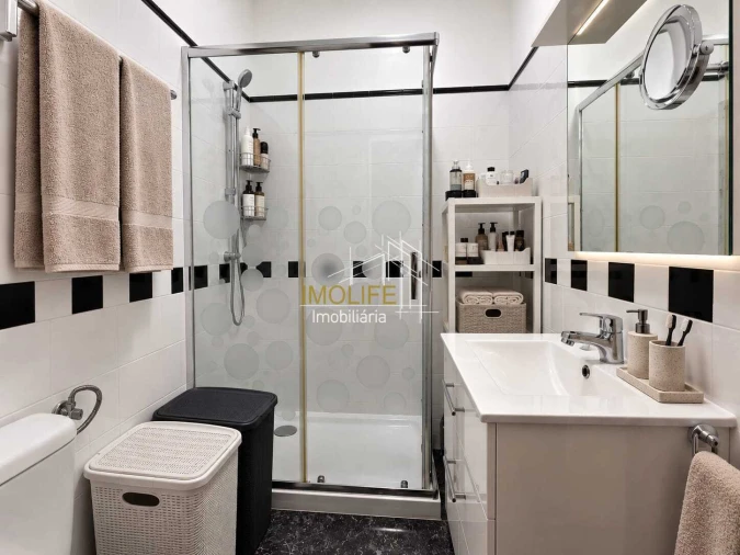Apartamento T2 para Venda em Pontinha e Famões Foto 9