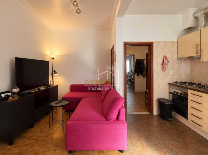 Apartamento T2 para Venda em Pontinha e Famões Foto 4