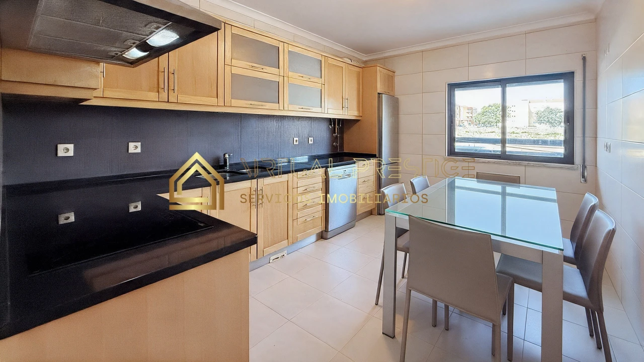 Apartamento T3 para Venda em Pinhal Novo Foto 11