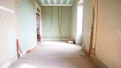 Moradia T9 para Venda em Avanca