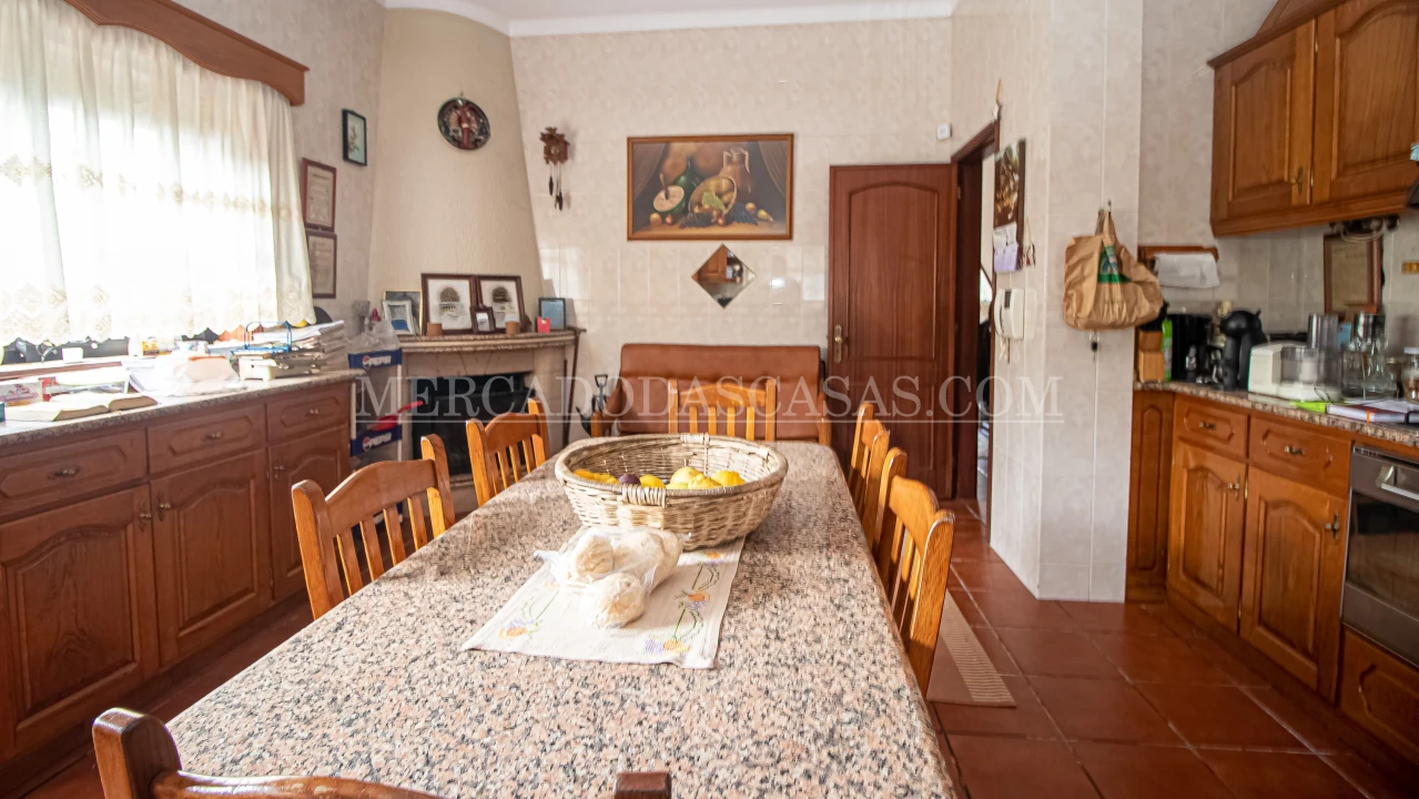Moradia T3 para Venda em O. Azeméis, Riba-Ul, Ul, Macinhata Seixa, Madail Foto 2