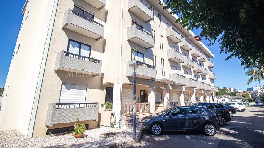 Apartamento T3 para Venda em Paços de Brandão