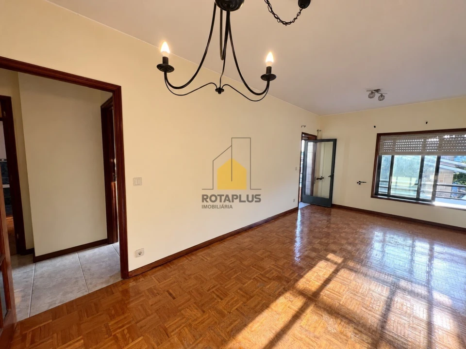 Apartamento T1 para Venda em Mafamude e Vilar do Paraíso Foto 5