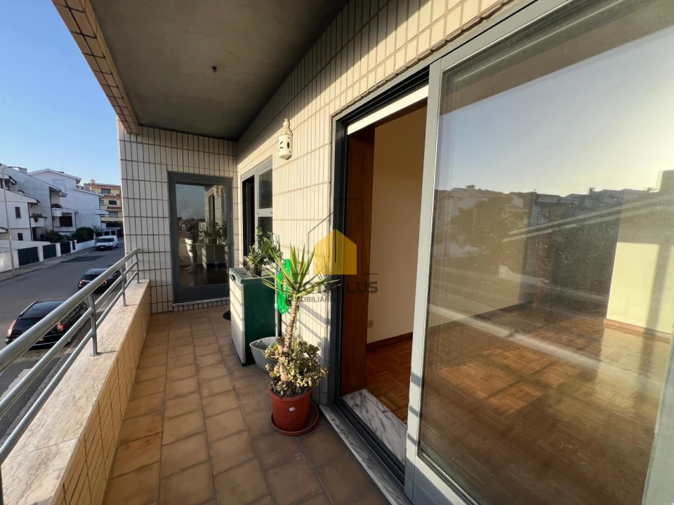 Apartamento T1 para Venda em Mafamude e Vilar do Paraíso Foto 15