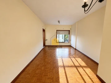 Apartamento T1 para Venda em Mafamude e Vilar do Paraíso
