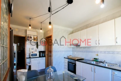 Apartamento T2 para Venda em Gondomar (São Cosme), Valbom e Jovim